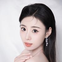 李佳桐