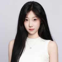 姚洺菲