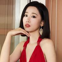 代佳灵