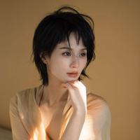 王君君