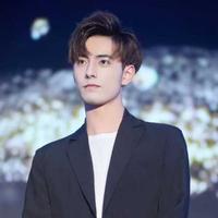 李豪