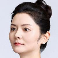 周莉