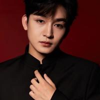 李侃烨