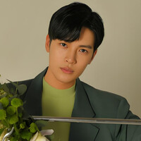 杨皓然