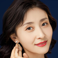 张轶静