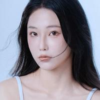 王若冰