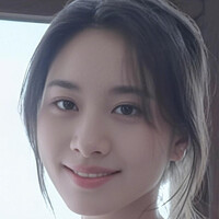 张雯