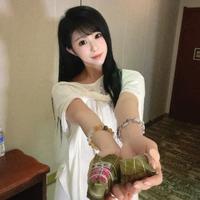 颜颜妮酱