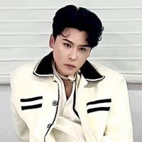 杨泠铸