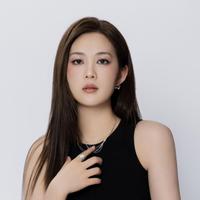 黄雪薇