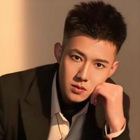 黄文博