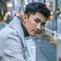 王子行