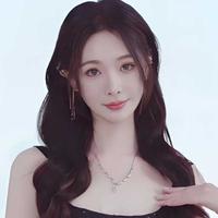 邱潇