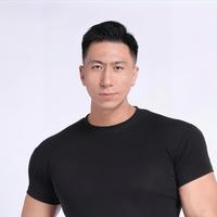 李健