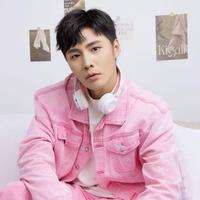 盛云逸