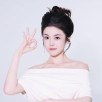 邱彤