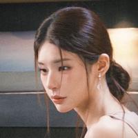 秦苒