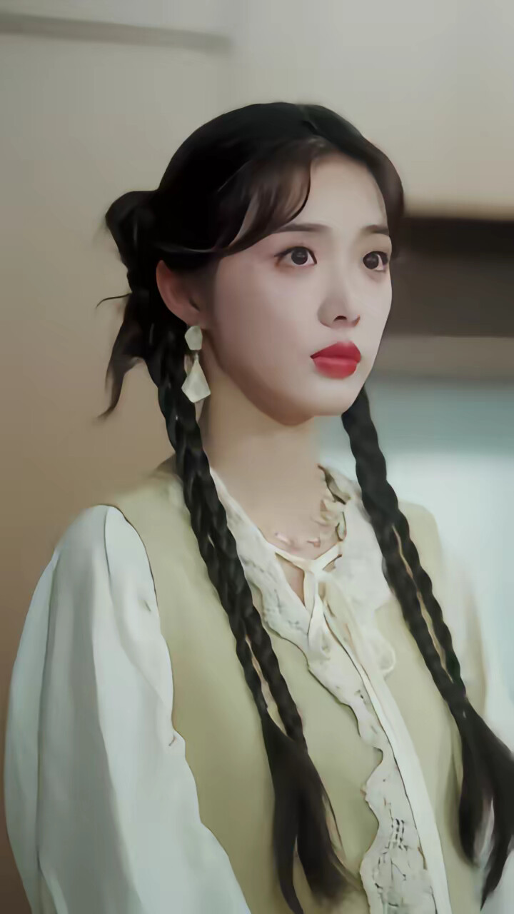 《穿成炮灰女配，我成了公婆心尖宠》剧照