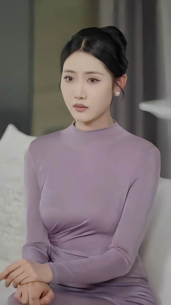 《让你摆地摊,没让你城管局门口摆》剧照