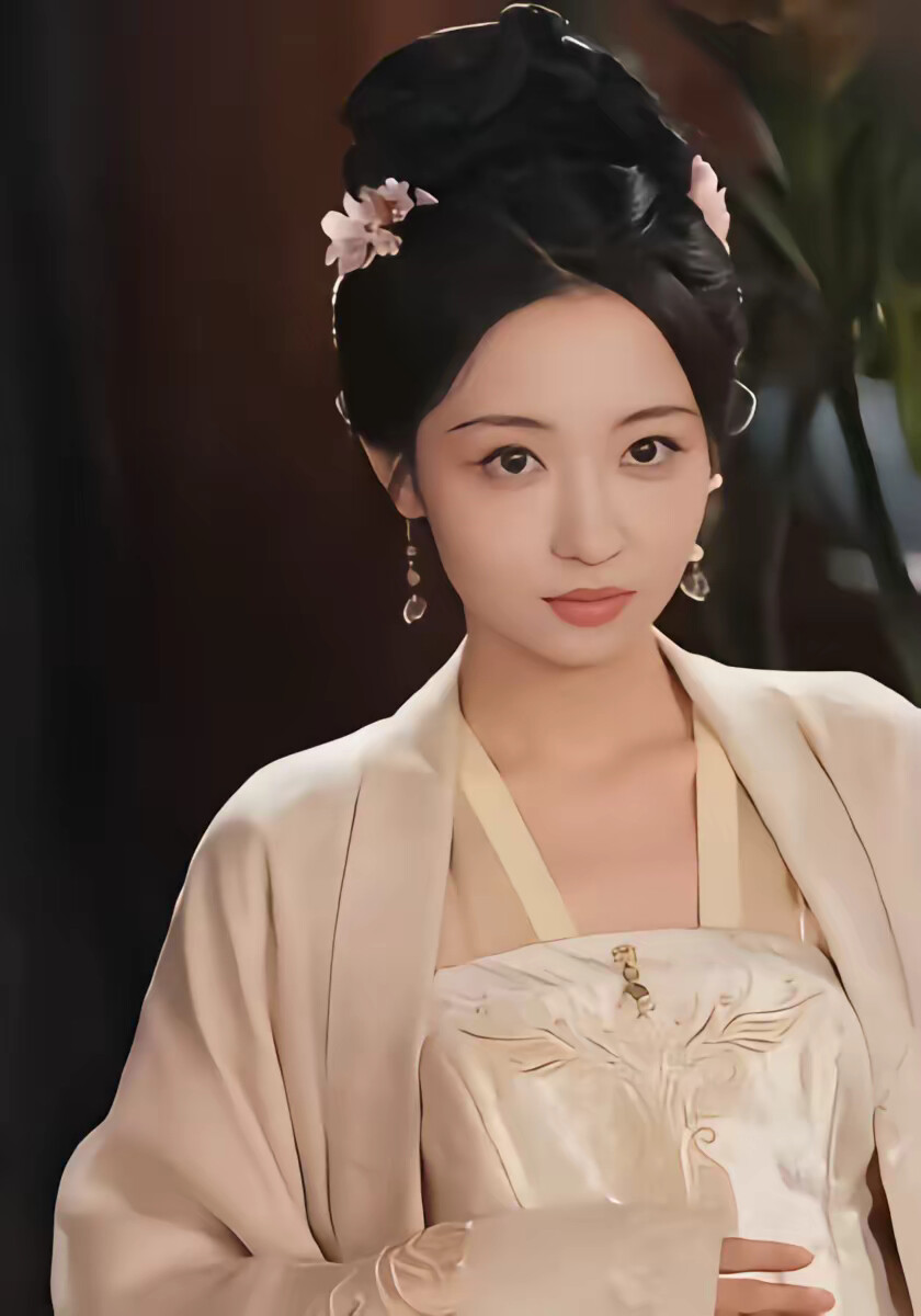 《将军别跪,夫人带崽出逃了》剧照