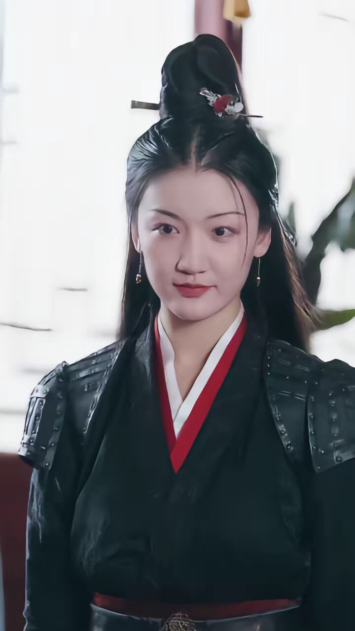 《回到古代继承王位》剧照