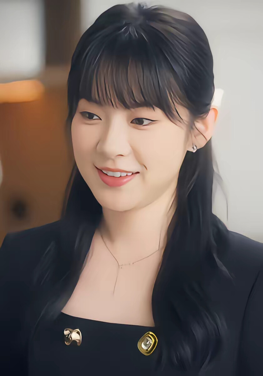 《破产后,被哥哥扔到他死对头家里》剧照