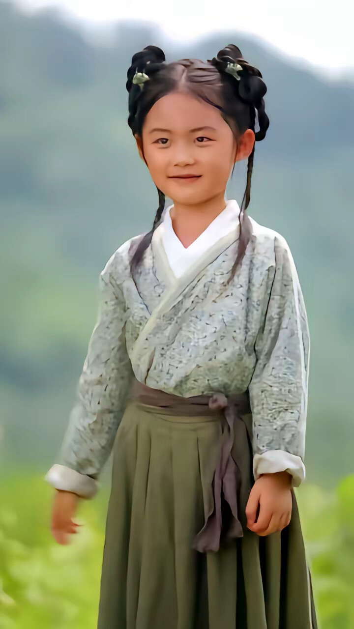 《萌娃带空间异能穿越又奶又凶》剧照