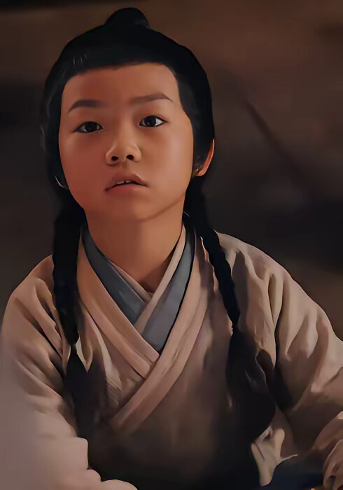《小不点进山打猎，山野猛兽端上桌》剧照