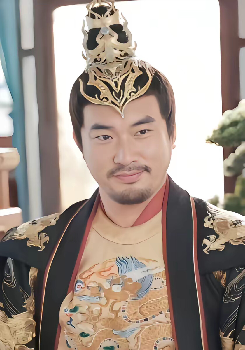 《充值就能升级:我躺着成仙了》剧照