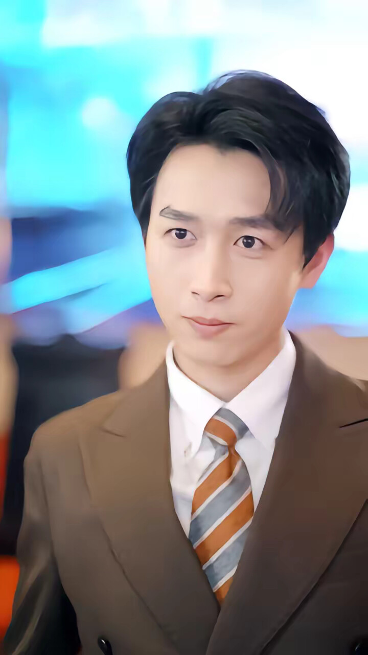 《把我开除后前女友肝肠寸断》剧照