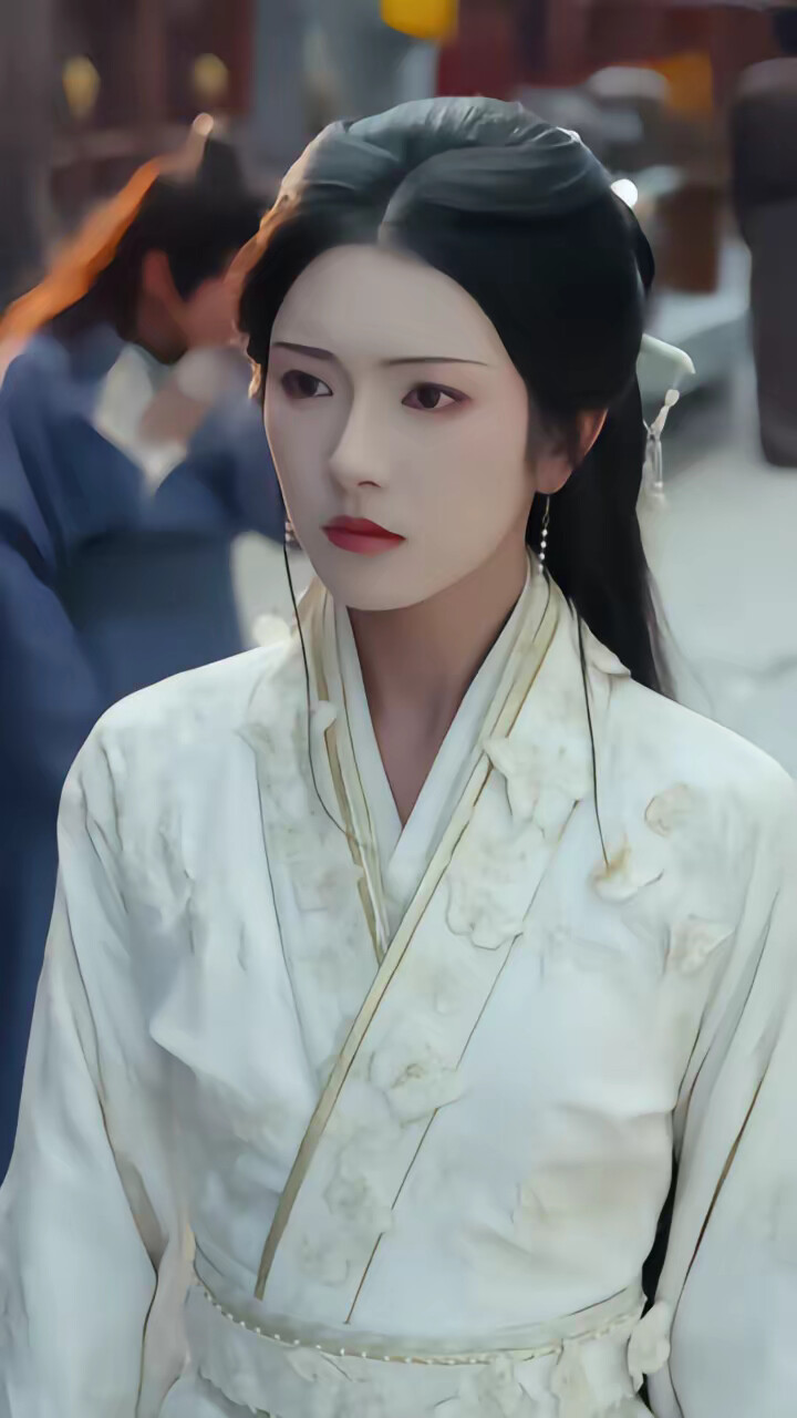 《邀君共余生》剧照