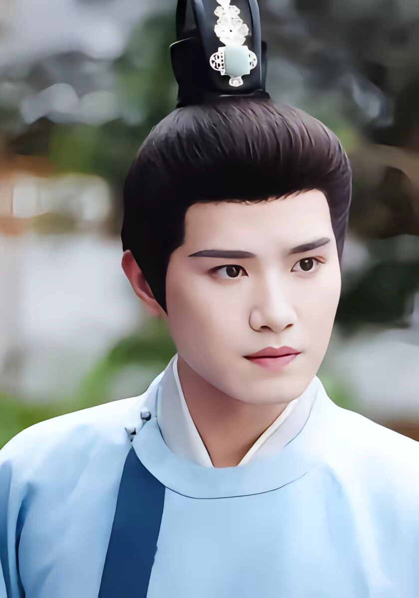 《自古功名属少年》剧照