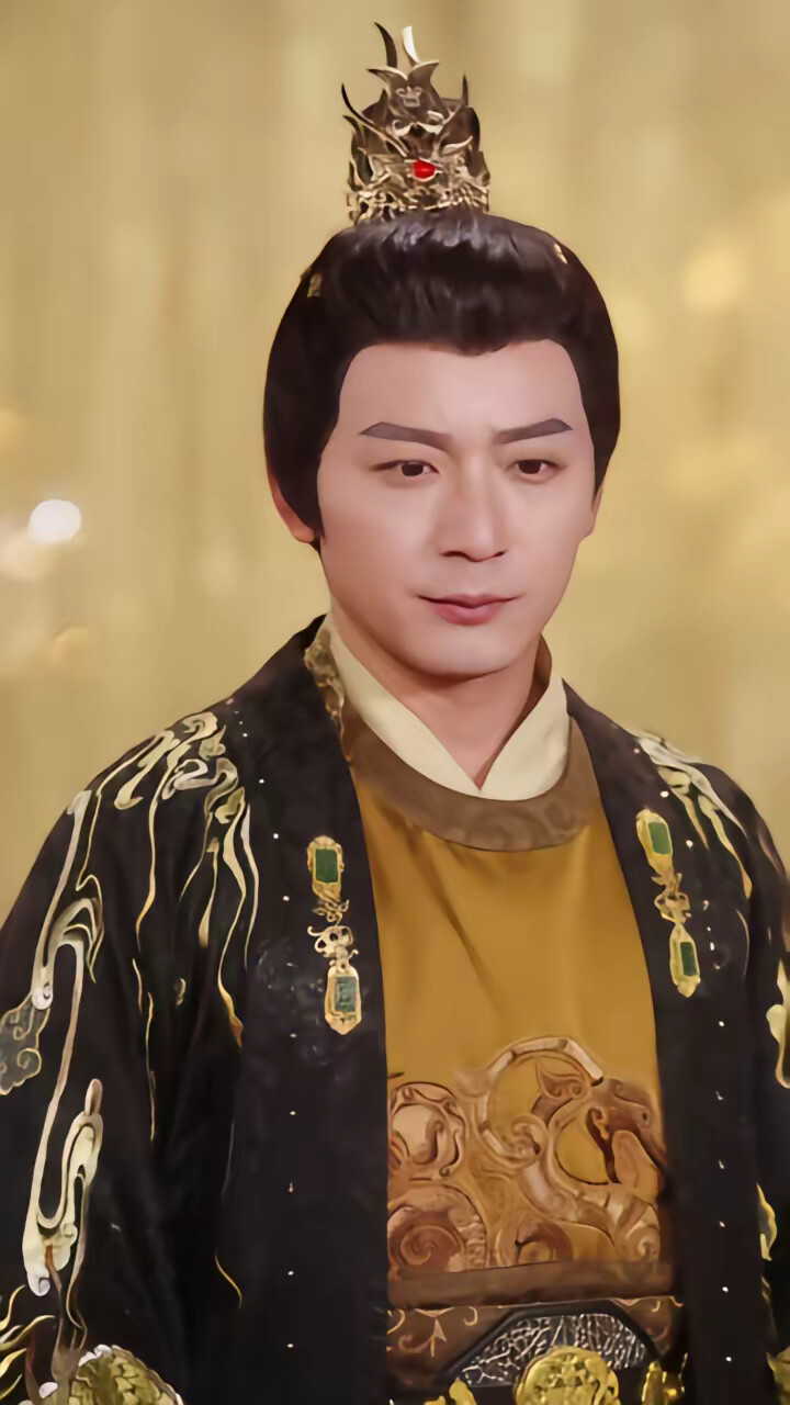 《错嫁乞丐竟是皇帝》剧照