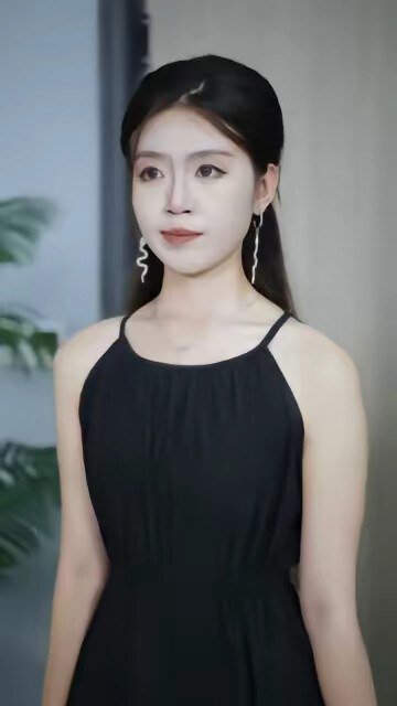《我的身边有老祖》剧照