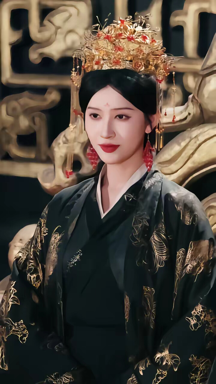 《三国:开局抽到秦良玉》剧照