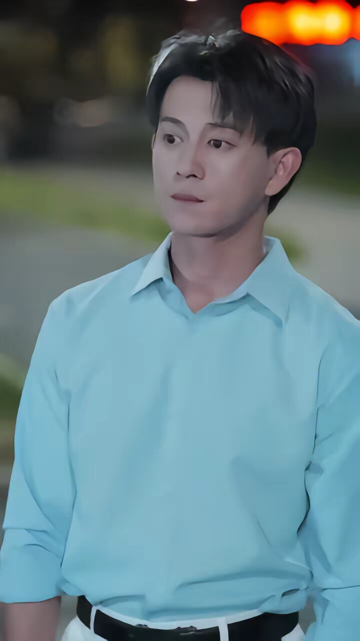 《开局被甩,第一台手术震惊世界》剧照