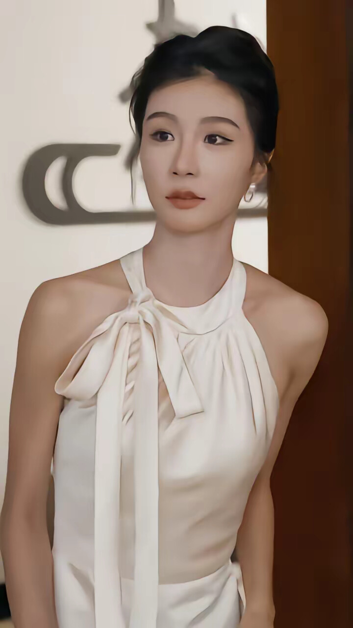 《我的手机能通未来》剧照
