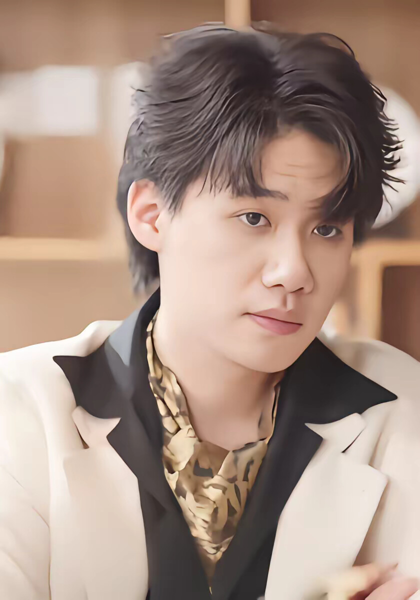 《穿书反派成团宠》剧照