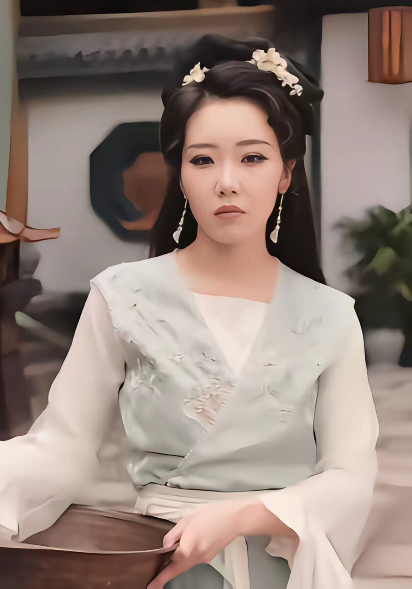 《生子后被皇室宠上天》剧照