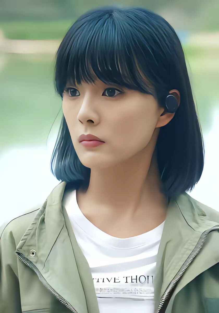 《全能兼职系统，开局钓上行李箱》剧照