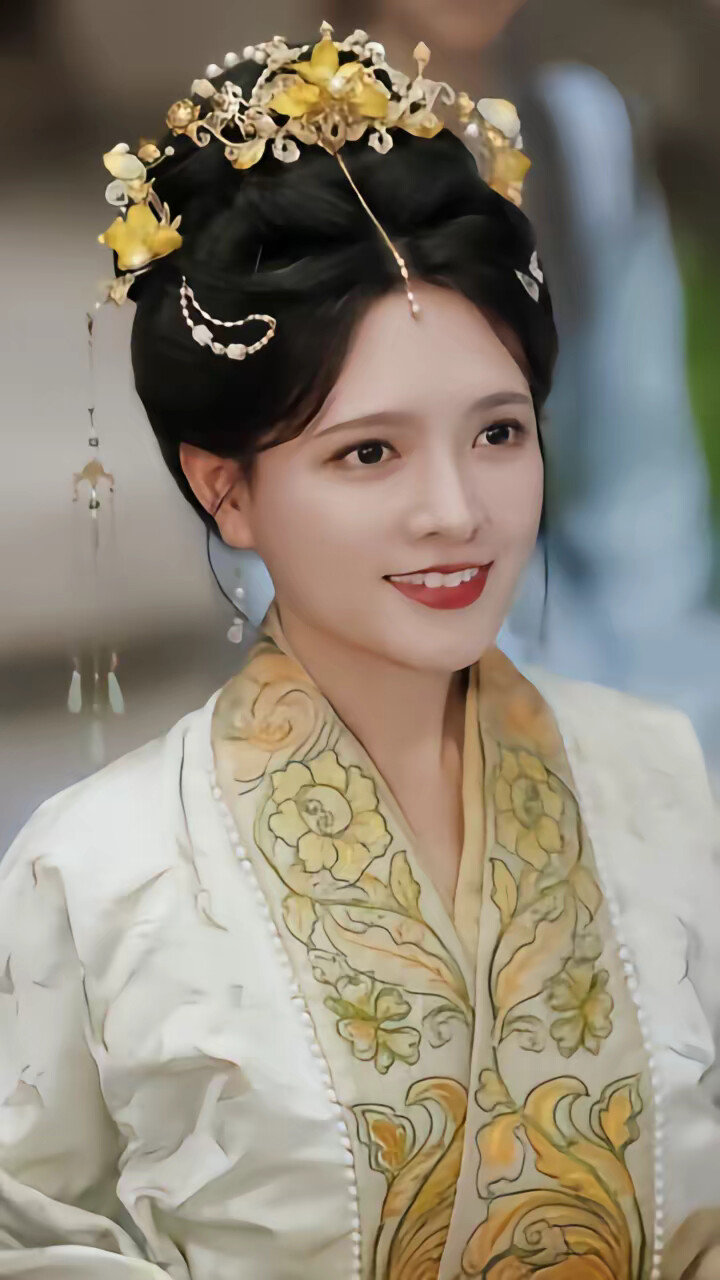 《救命，哭包婆婆她扛着野猪下山了》剧照