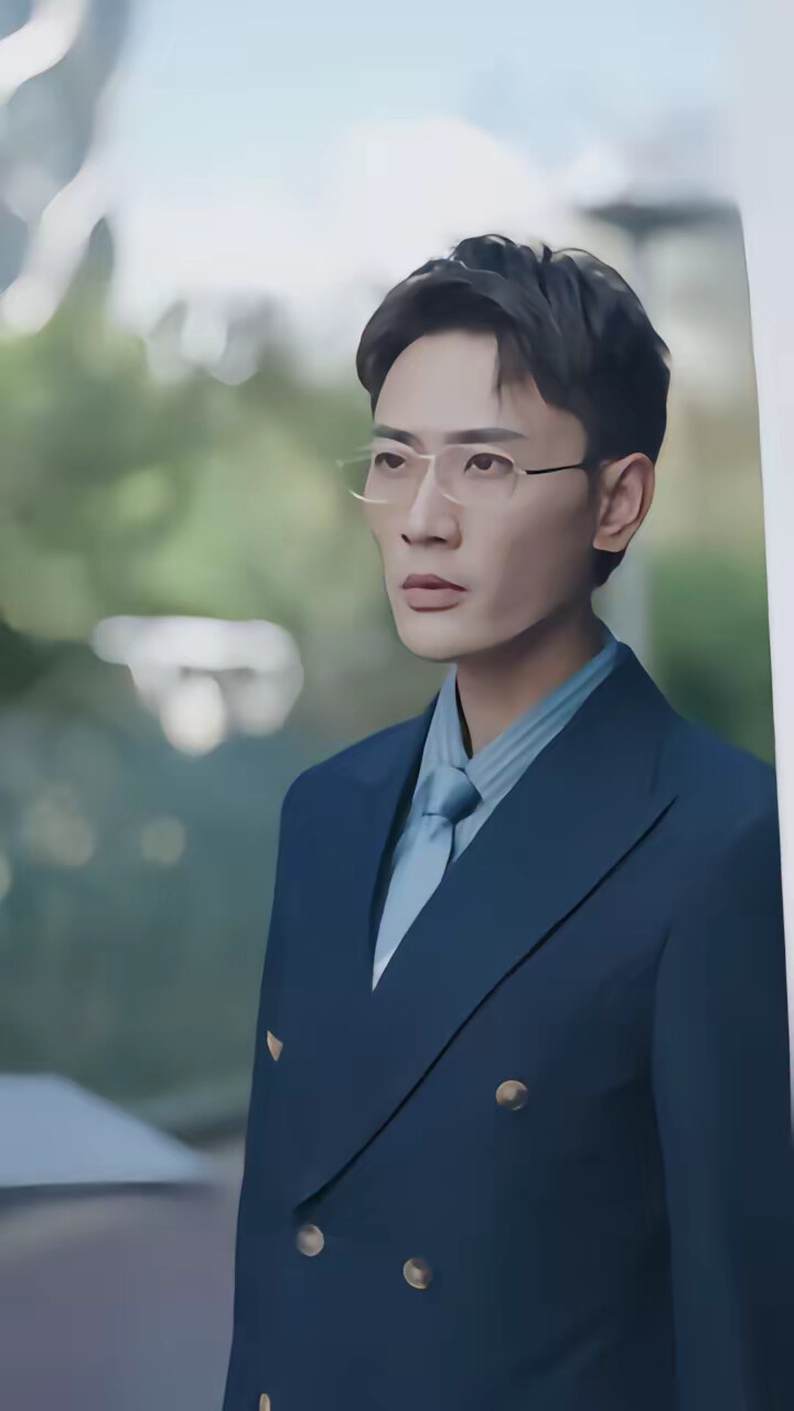 《被裁员后,我转身嫁给总裁》剧照