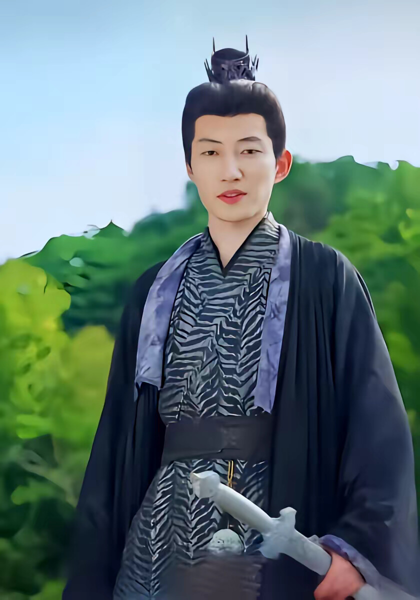 《开局帝境宗主，无限合成仙人长老》剧照
