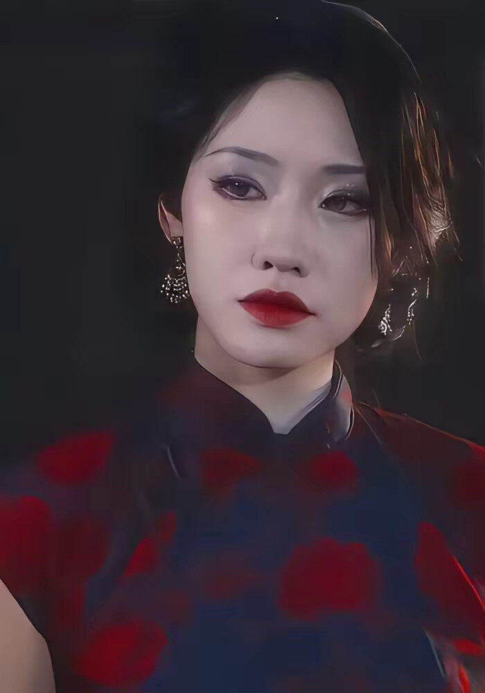 《绮靡》剧照
