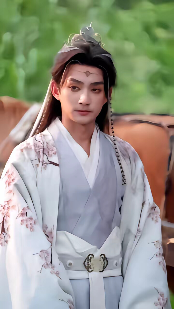 《签到成圣,发现老婆竟是魔教女帝》剧照