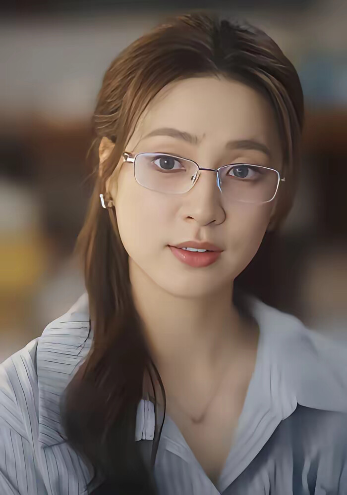 《弟弟班主任居然是我初恋》剧照