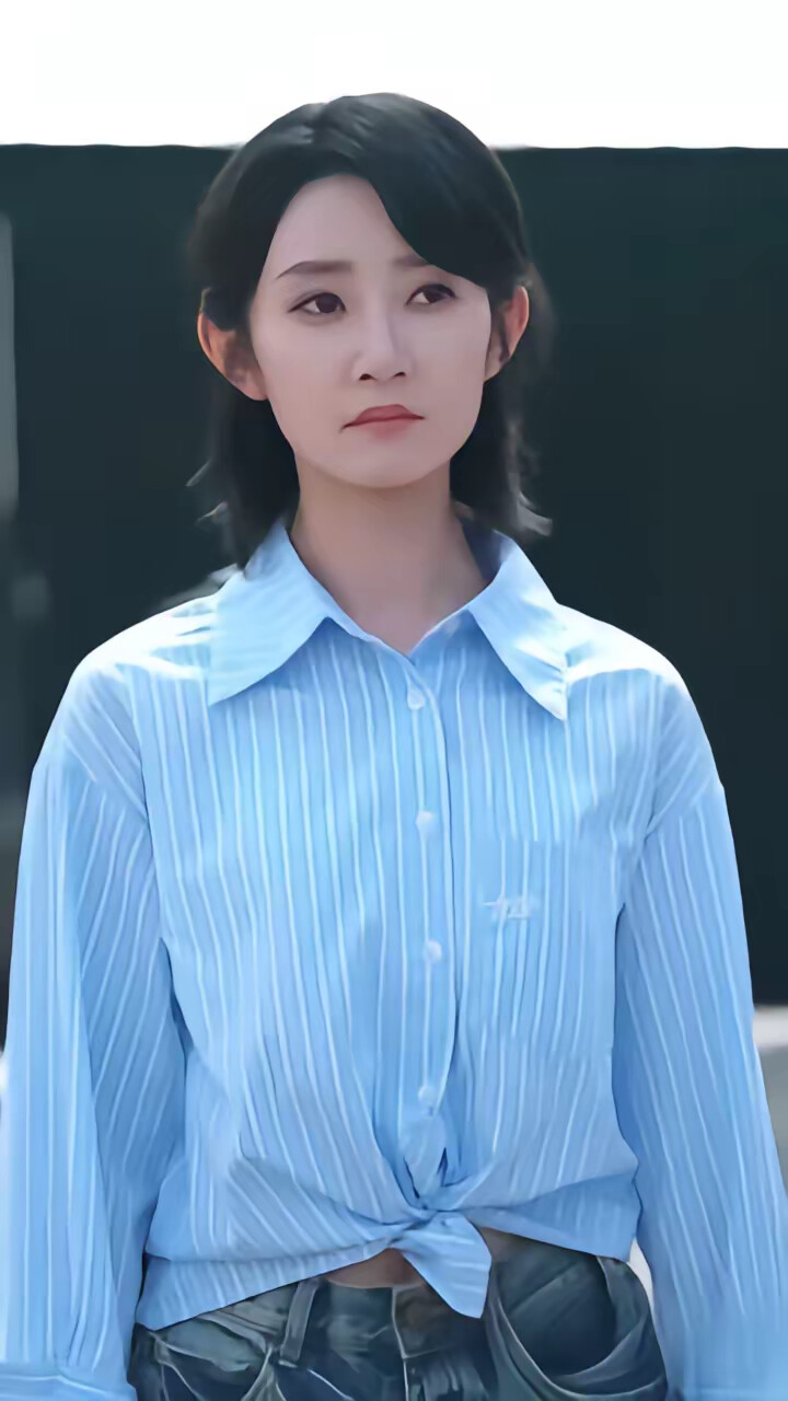 《烈焰蔷薇》剧照