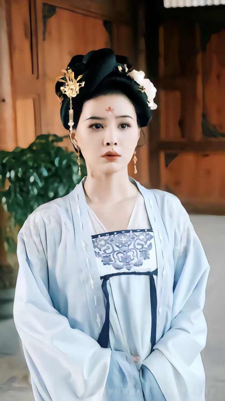 《花前喜事》剧照