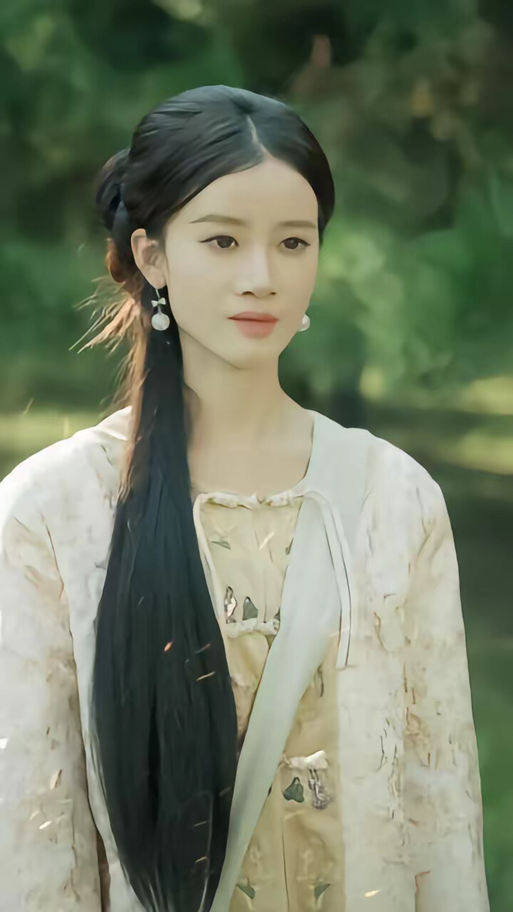 《沉睡百年,诡物哭着喊神》剧照