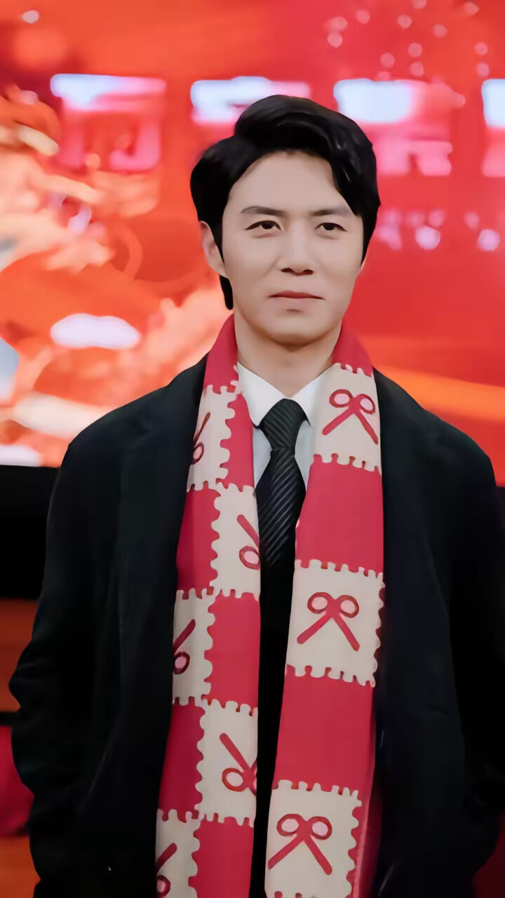 《蛇年大吉之衣锦还乡》剧照
